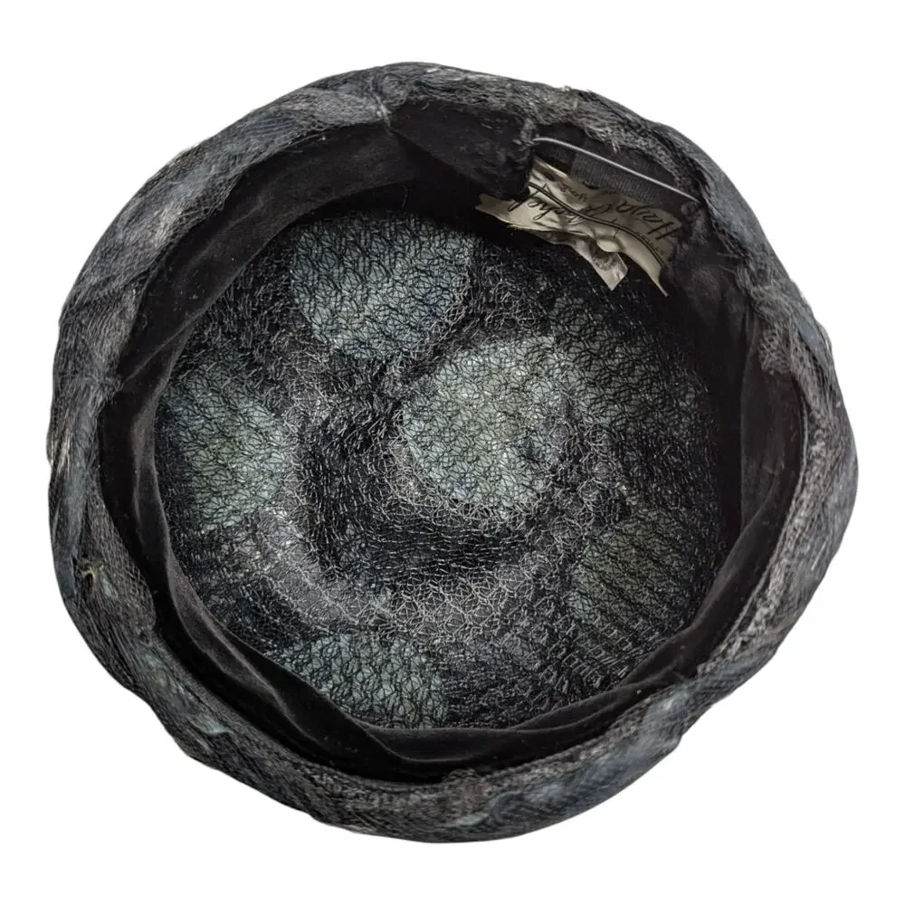 Vtg 1950s Haya Rochel Black Feather Covered Mesh Netting Pillbox Cloche Hat - Picture 5 of 6